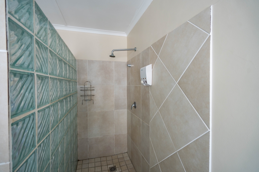 7 Bedroom Property for Sale in Royal Alfred Marina Eastern Cape